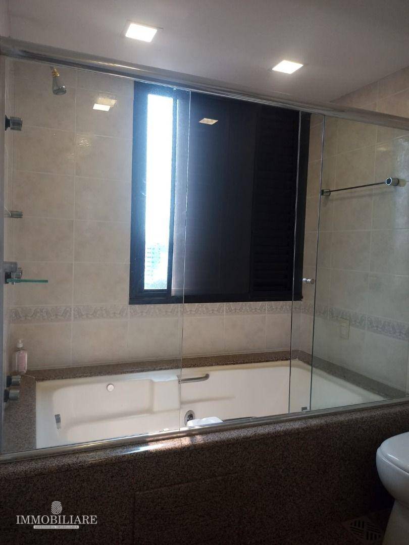 Apartamento à venda com 5 quartos, 700m² - Foto 37