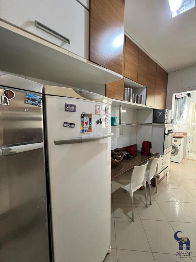 Apartamento à venda com 3 quartos, 126m² - Foto 18