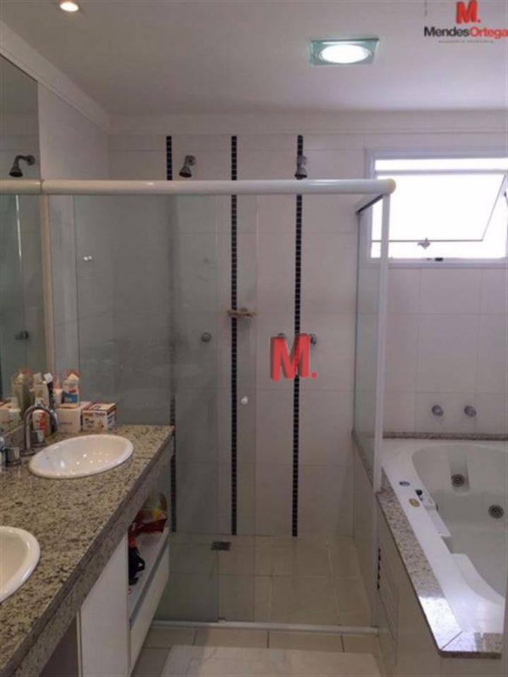 Apartamento à venda com 3 quartos, 144m² - Foto 22