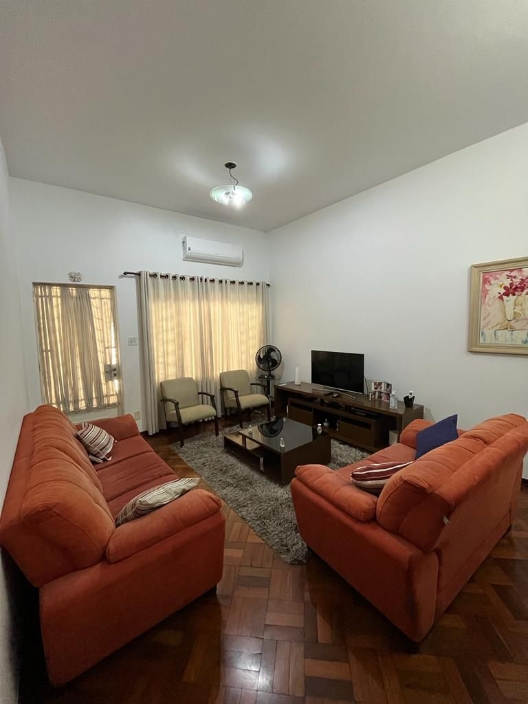 Casa à venda com 4 quartos, 270m² - Foto 4