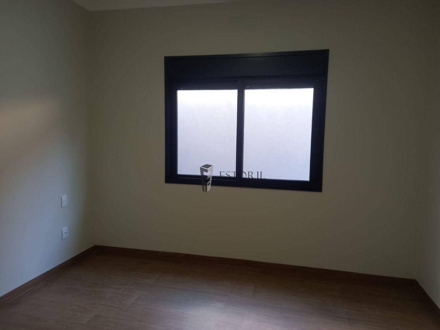 Casa à venda com 3 quartos, 300M2 - Foto 17