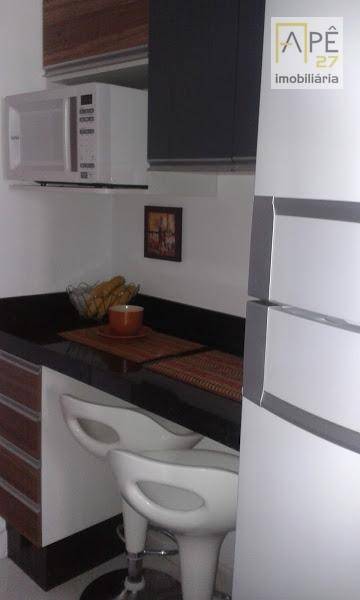 Apartamento à venda com 3 quartos, 59m² - Foto 4