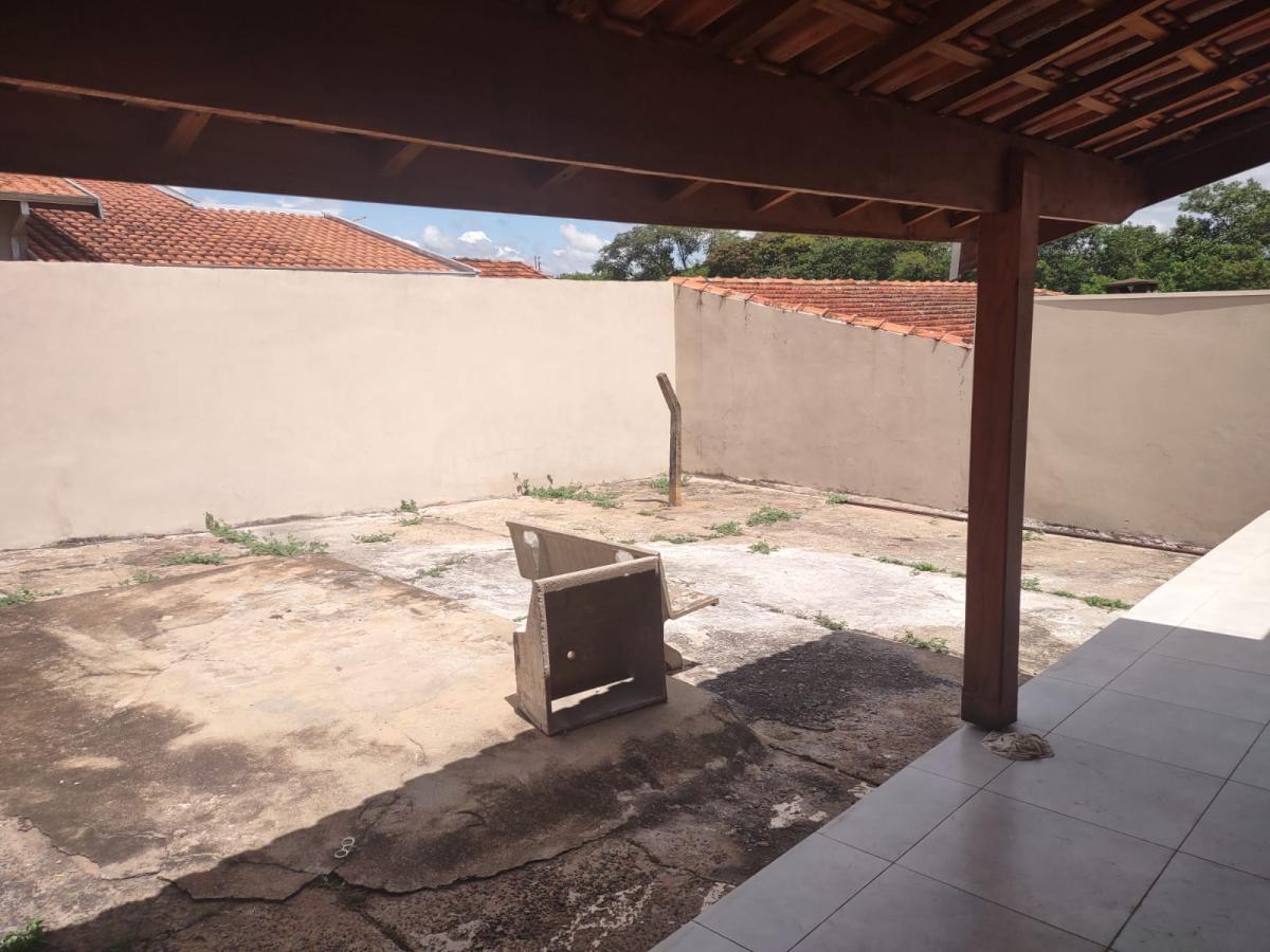 Casa à venda com 3 quartos, 200m² - Foto 8