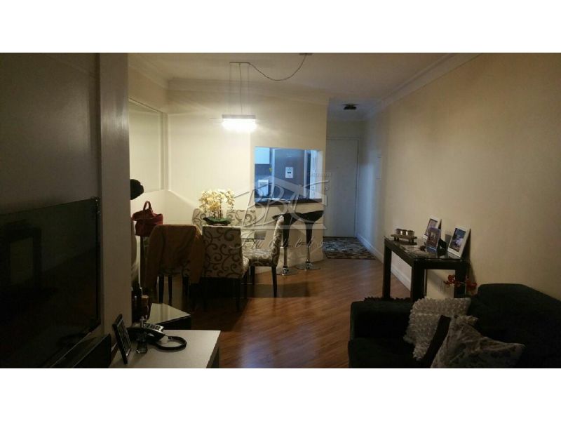 Apartamento à venda com 2 quartos, 70m² - Foto 5