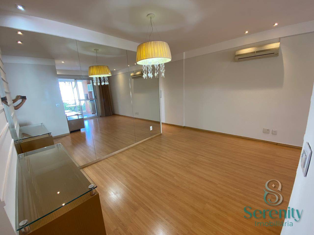 Apartamento para alugar com 3 quartos, 83m² - Foto 2