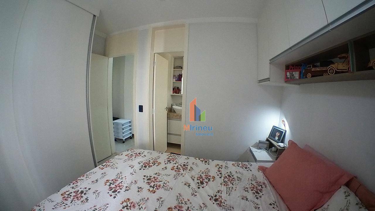 Apartamento à venda com 3 quartos, 67m² - Foto 12