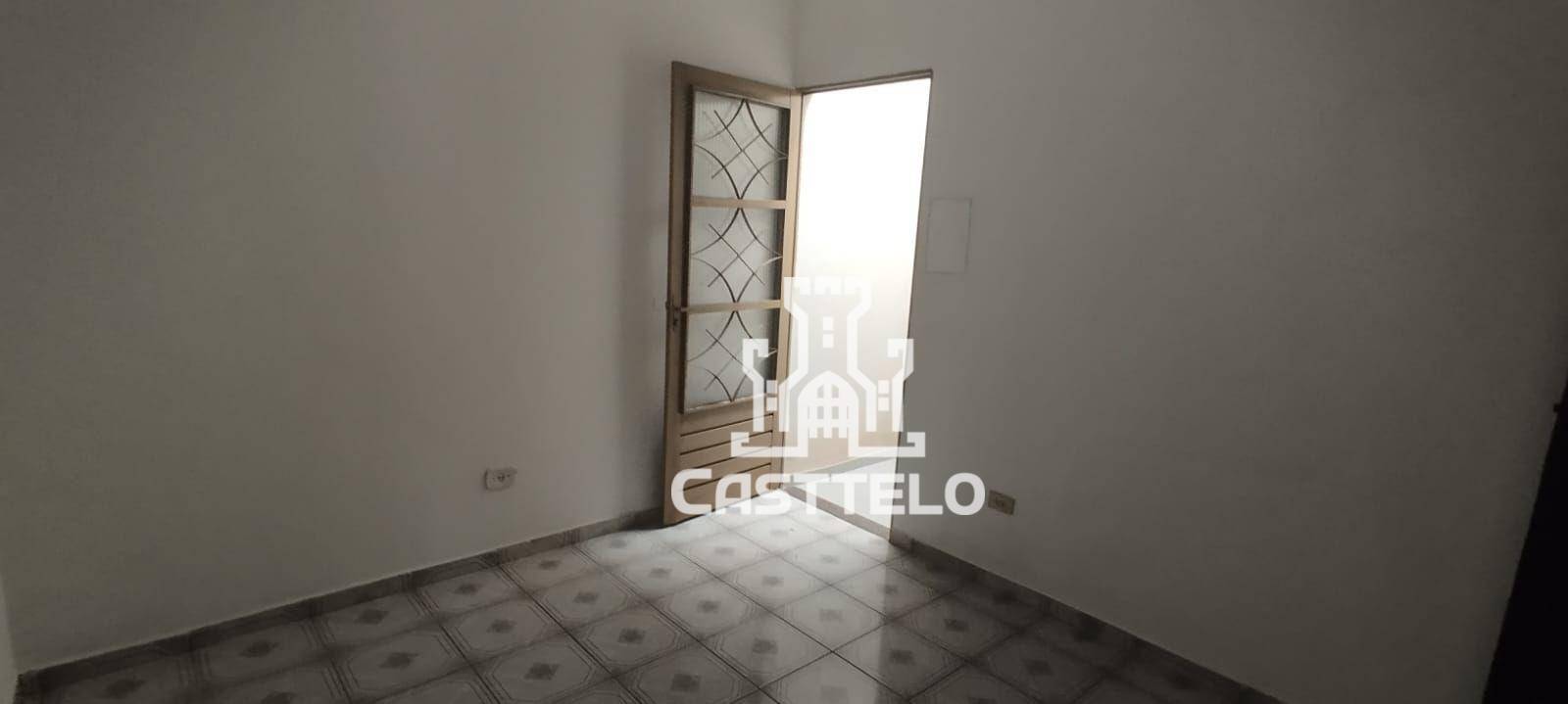 Casa à venda com 3 quartos, 178m² - Foto 5