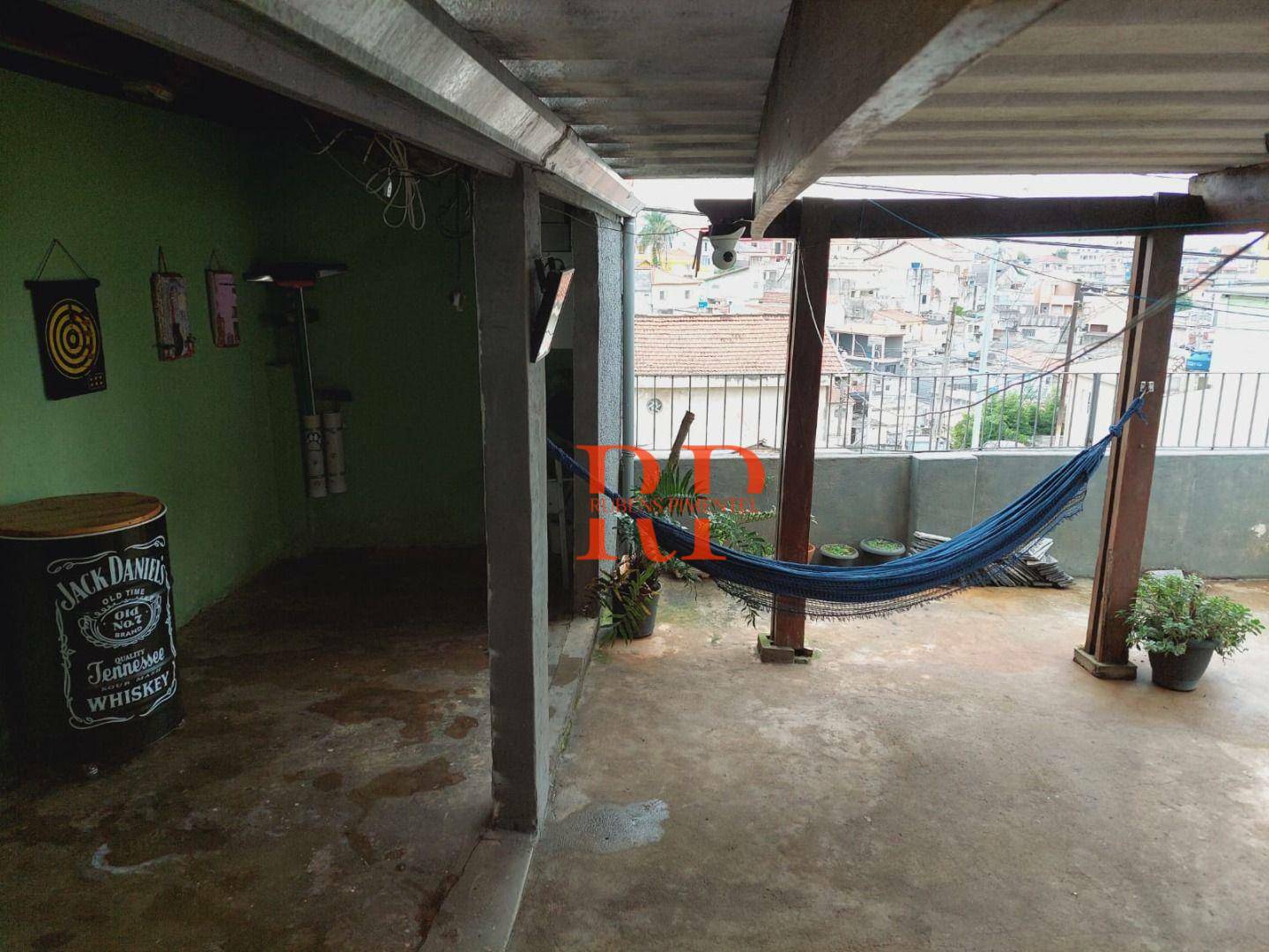 Casa à venda com 3 quartos, 240m² - Foto 18