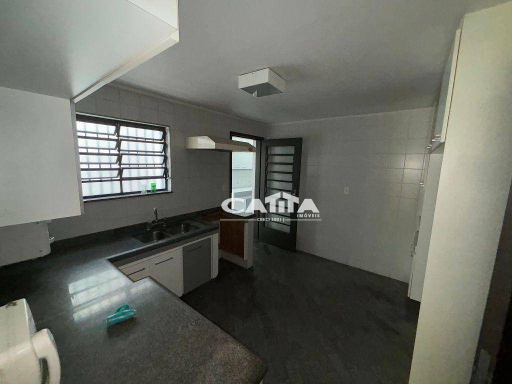 Sobrado para alugar com 3 quartos, 400m² - Foto 9