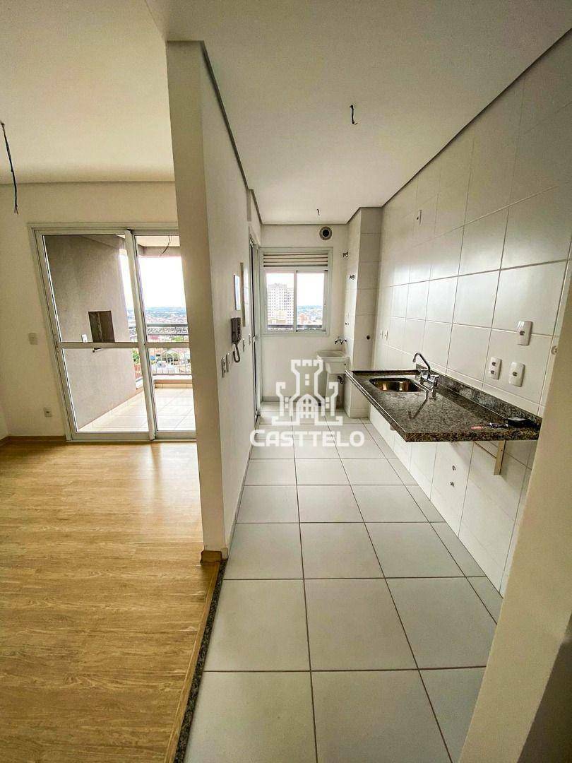 Apartamento à venda com 2 quartos, 57m² - Foto 3