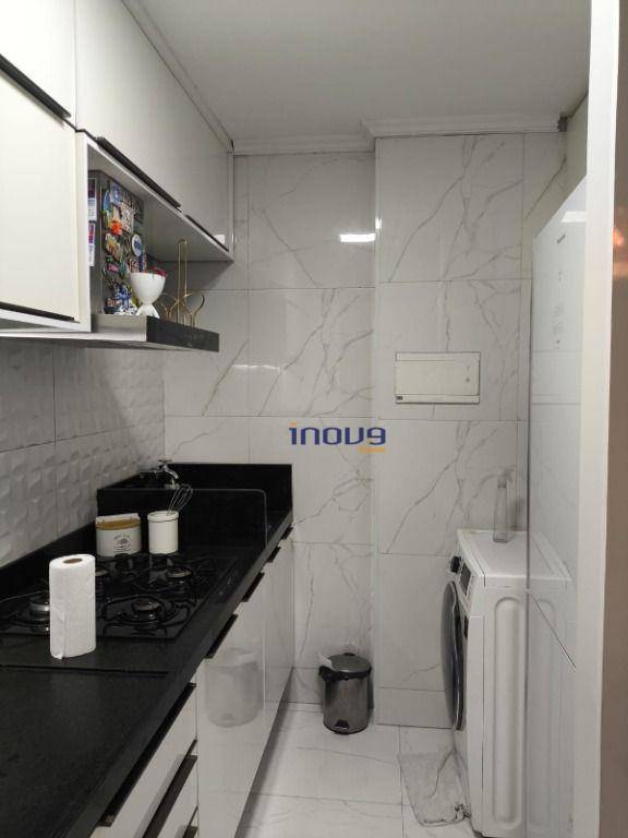 Apartamento à venda com 3 quartos, 62m² - Foto 2