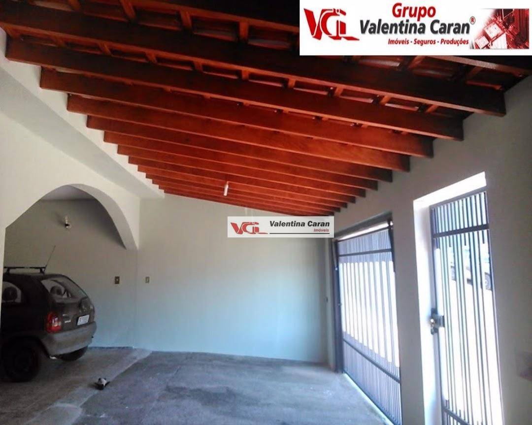 Casa à venda com 3 quartos, 144m² - Foto 2