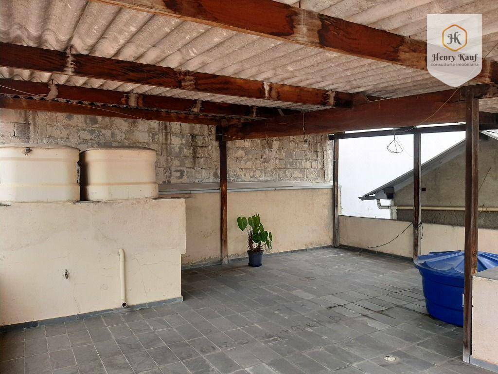 Casa à venda com 5 quartos, 213m² - Foto 14