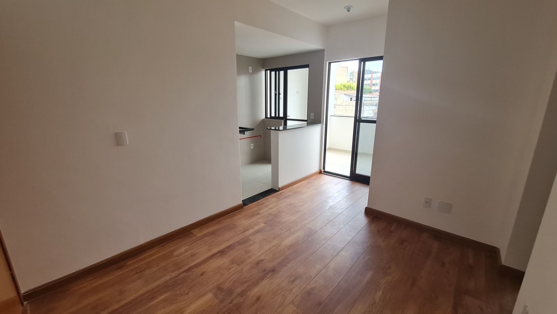 Apartamento à venda com 2 quartos, 70m² - Foto 5