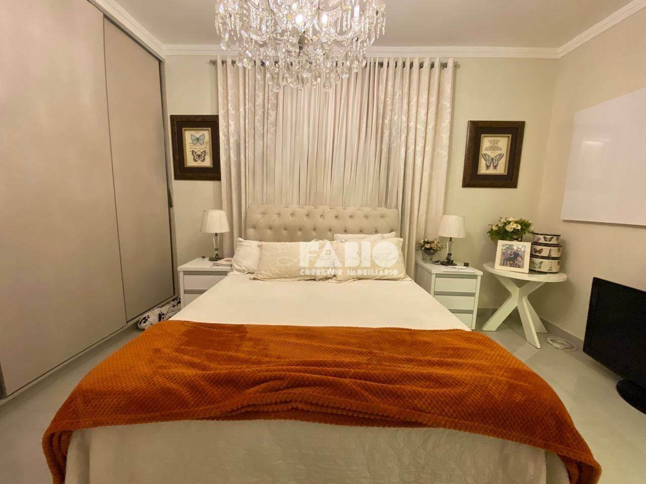 Casa à venda com 3 quartos, 169m² - Foto 12