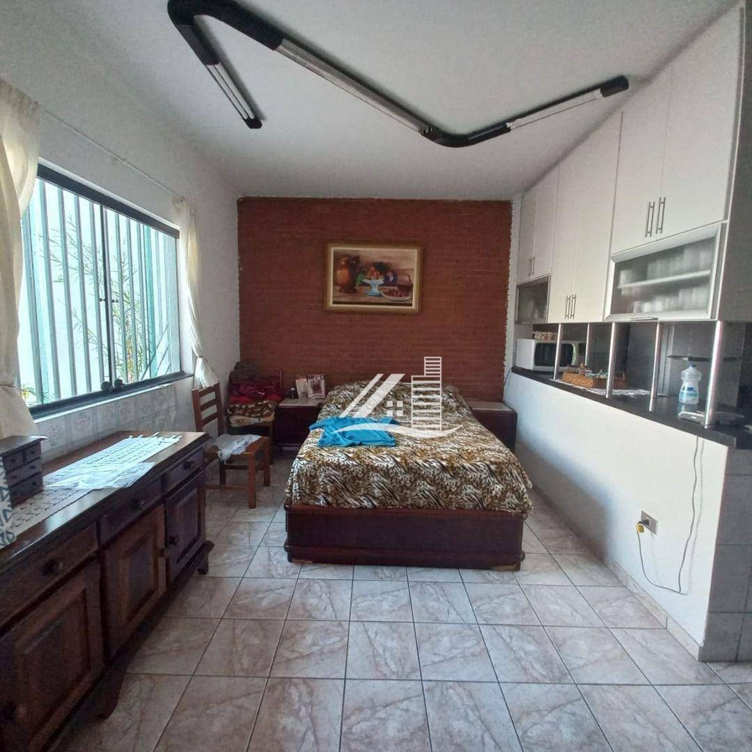 Sobrado à venda com 3 quartos, 177m² - Foto 35