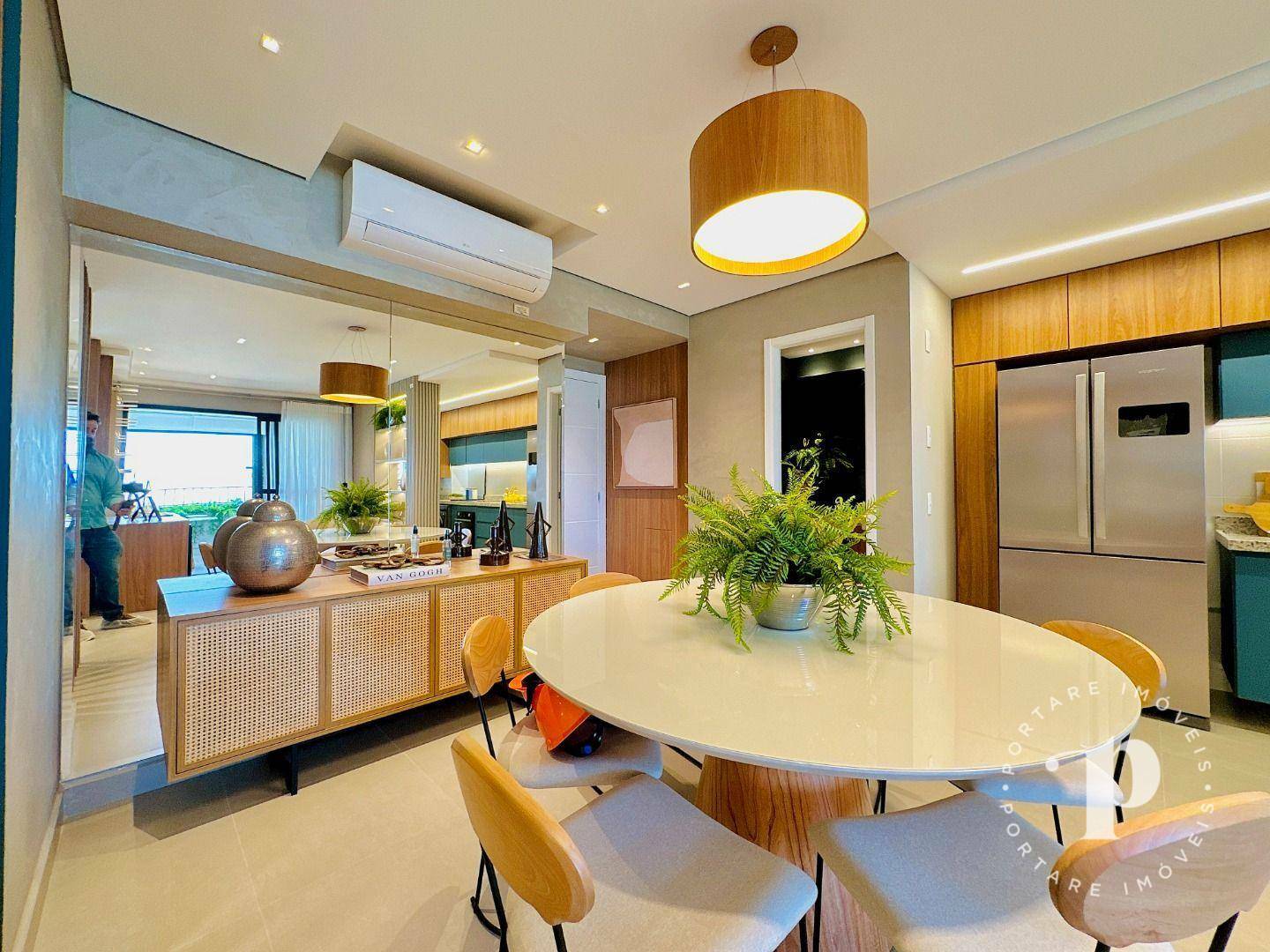 Apartamento à venda com 2 quartos, 67m² - Foto 19
