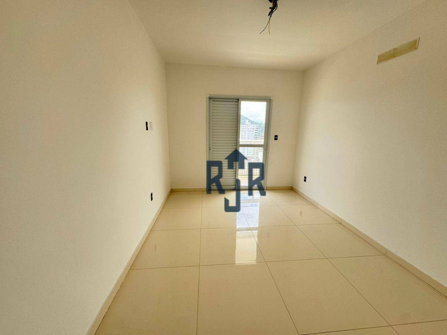 Apartamento à venda com 3 quartos, 123m² - Foto 8