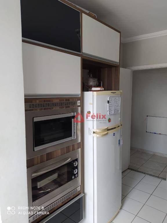 Apartamento à venda com 3 quartos, 86m² - Foto 7