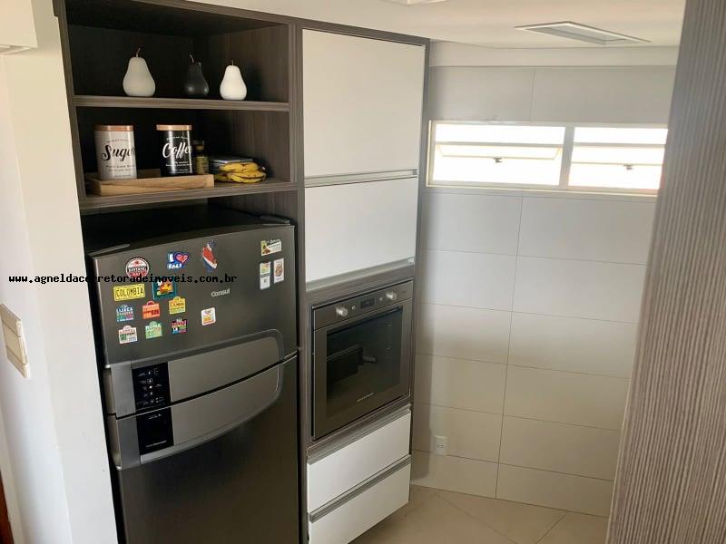 Apartamento à venda com 2 quartos, 59m² - Foto 17