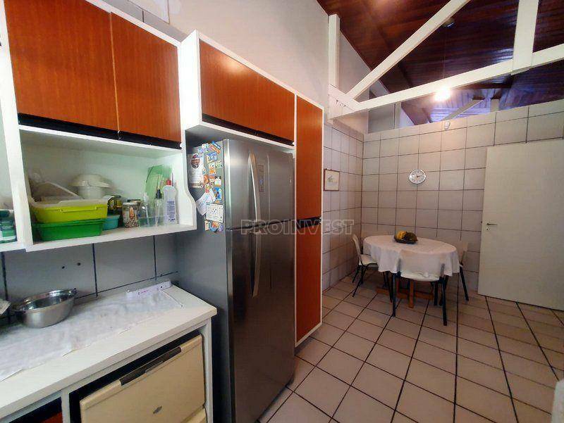 Casa de Condomínio à venda com 3 quartos, 216m² - Foto 14
