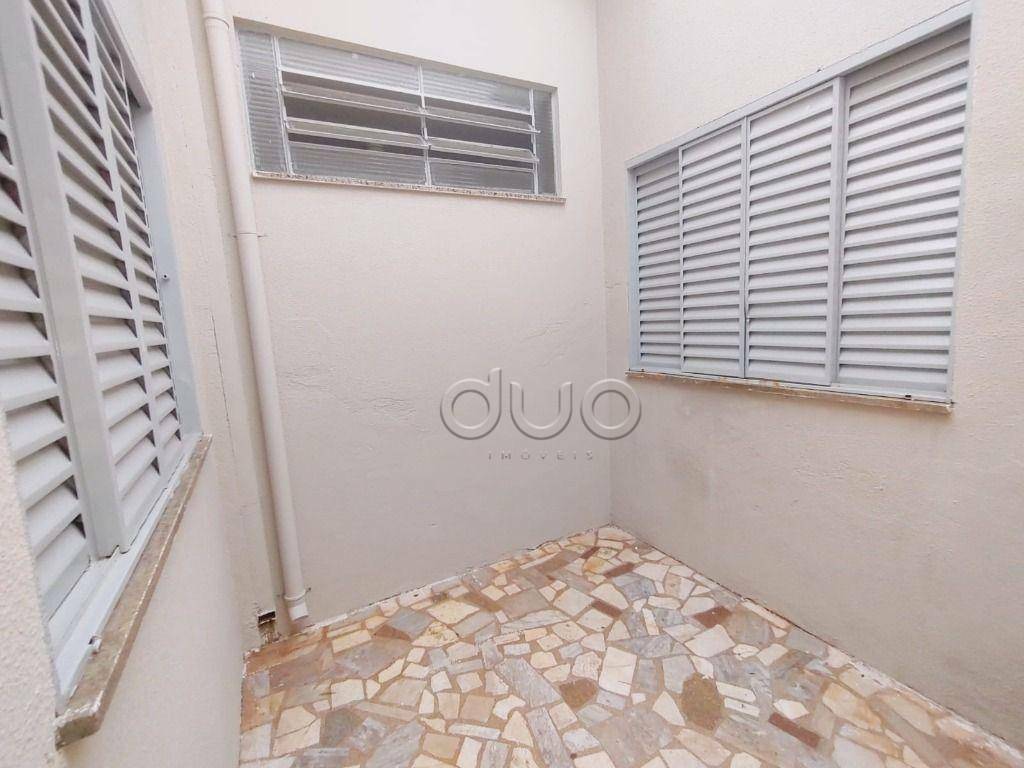 Casa para alugar com 3 quartos, 120m² - Foto 20