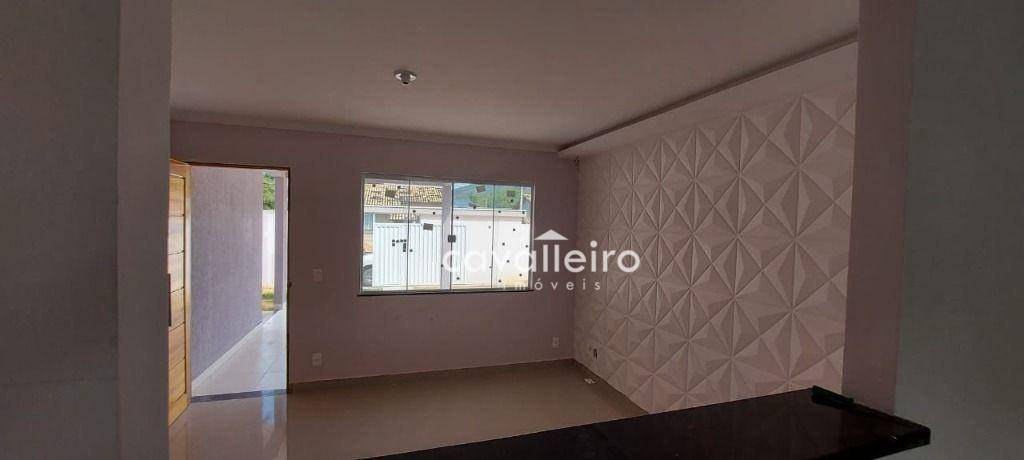 Casa à venda com 3 quartos, 93m² - Foto 9