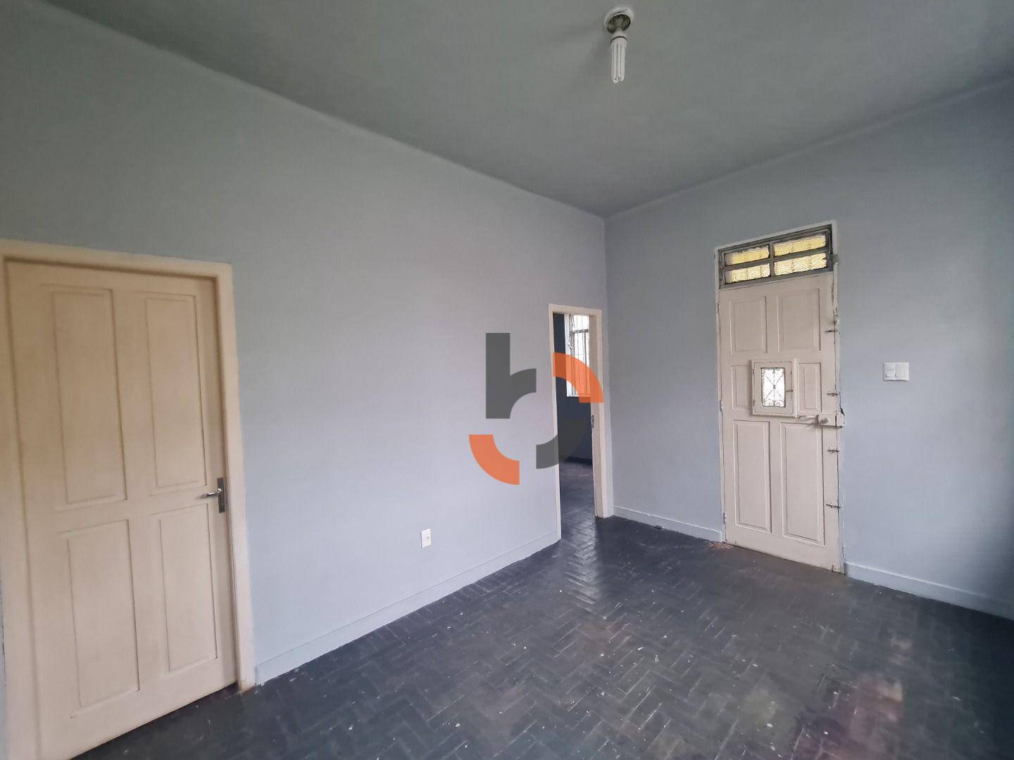 Casa à venda e aluguel com 2 quartos, 98m² - Foto 15