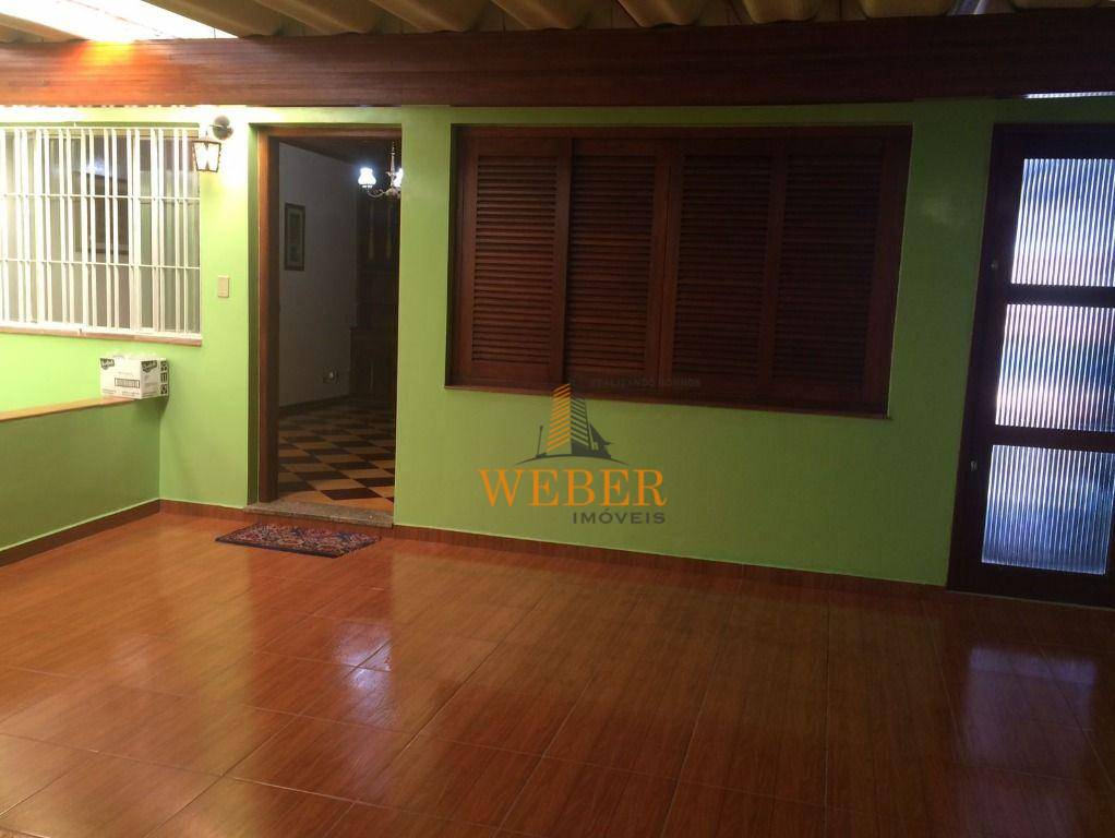 Casa à venda com 2 quartos, 270m² - Foto 2