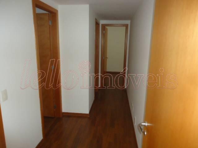 Apartamento para alugar com 3 quartos, 192m² - Foto 16