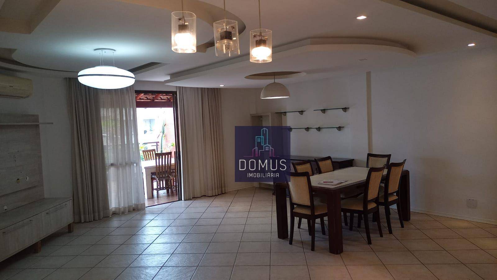 Apartamento à venda com 3 quartos, 207m² - Foto 1