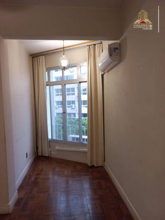 Apartamento à venda com 3 quartos, 130m² - Foto 14