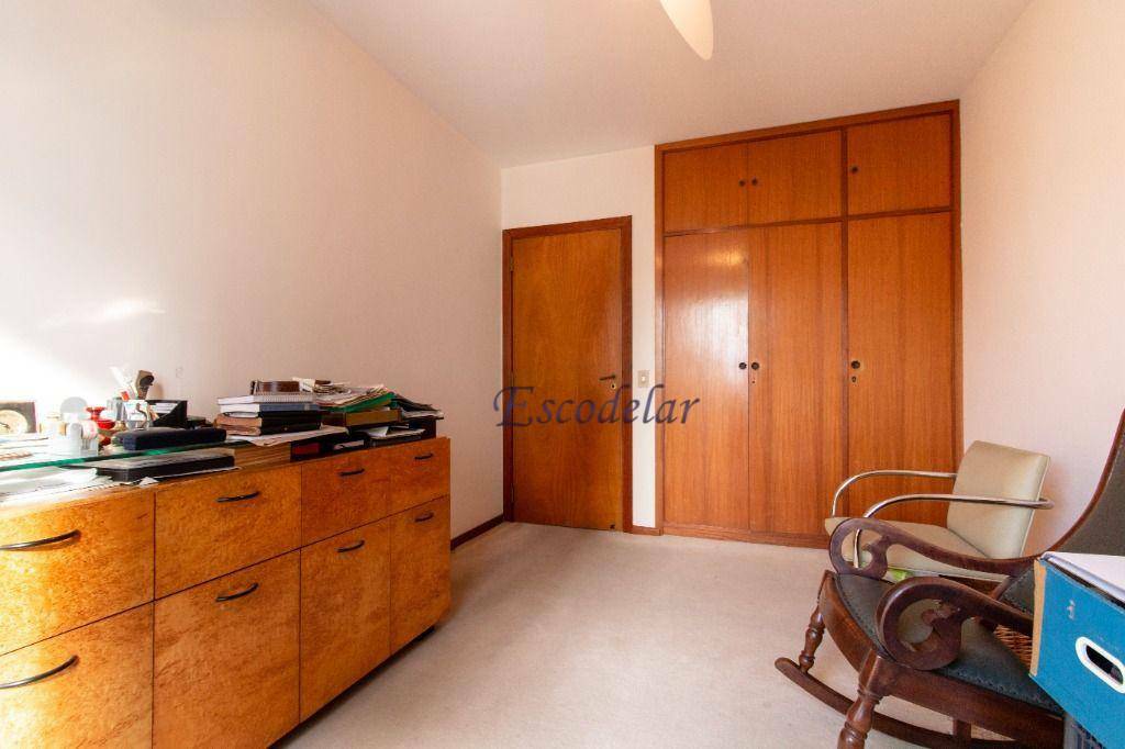 Apartamento à venda com 3 quartos, 175m² - Foto 21