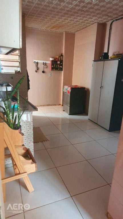 Apartamento à venda com 3 quartos, 80m² - Foto 16