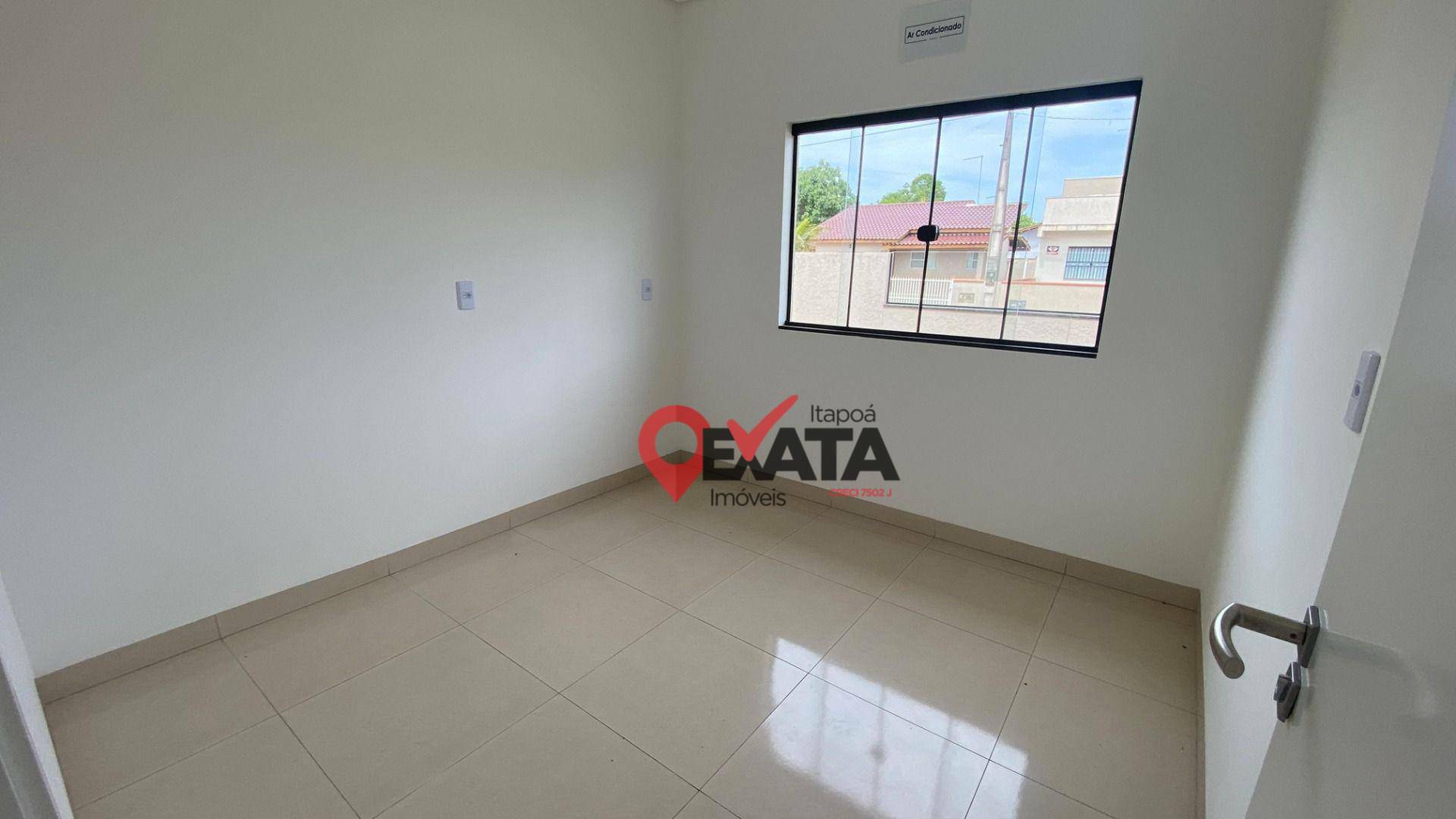 Casa à venda com 3 quartos, 88m² - Foto 12