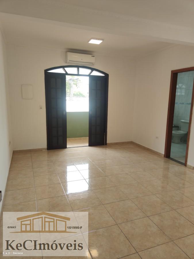 Casa à venda com 4 quartos, 160m² - Foto 18