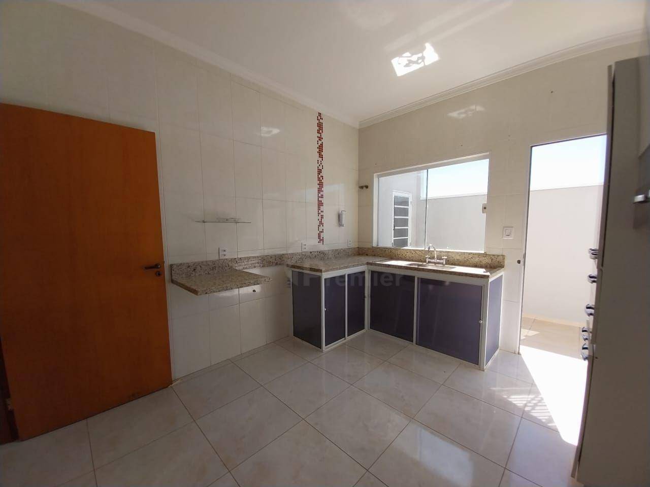 Casa à venda com 3 quartos, 150m² - Foto 11