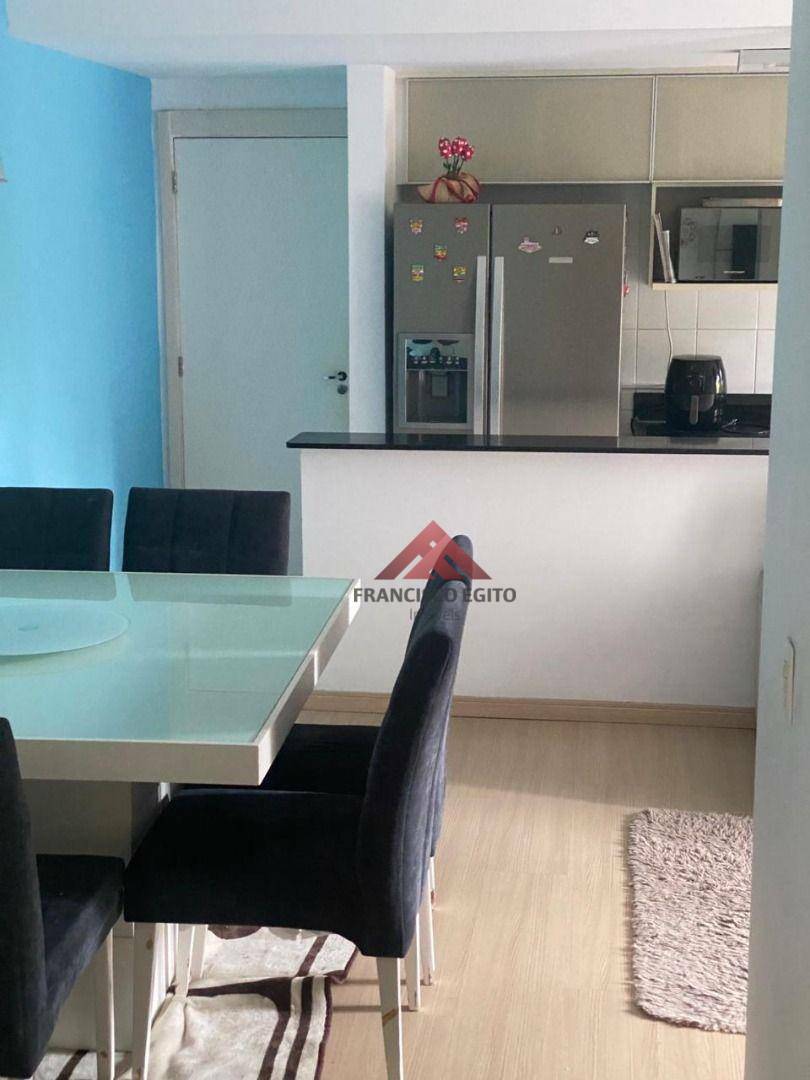 Apartamento à venda com 3 quartos, 73m² - Foto 2