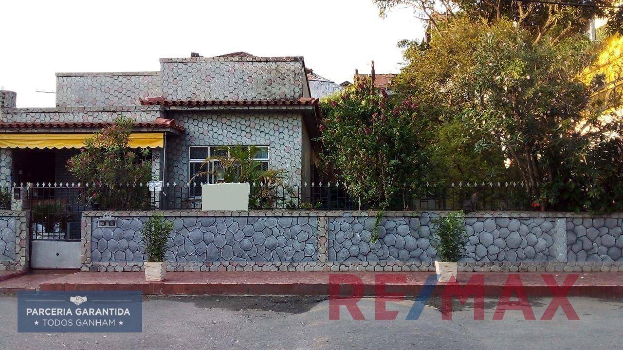 Casa, 3 quartos, 81 m² - Foto 1