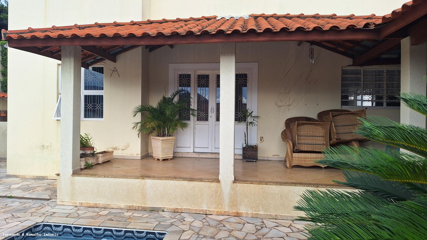 Casa à venda com 3 quartos, 450m² - Foto 42
