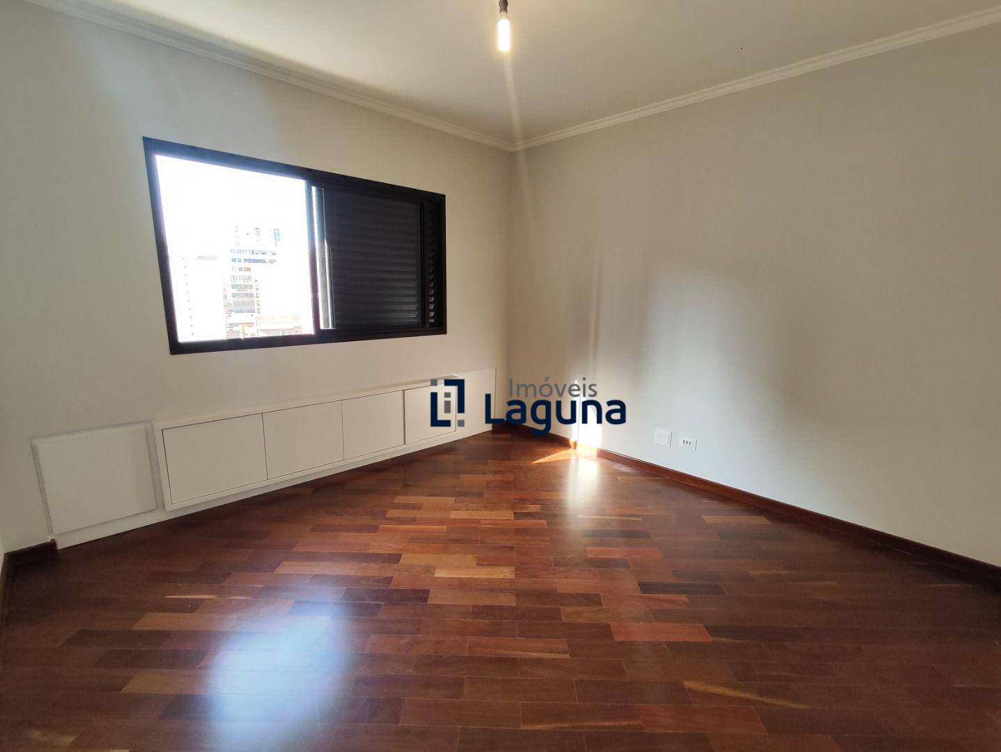 Apartamento à venda e aluguel com 3 quartos, 160m² - Foto 15
