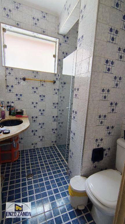 Sobrado à venda com 3 quartos, 200m² - Foto 14