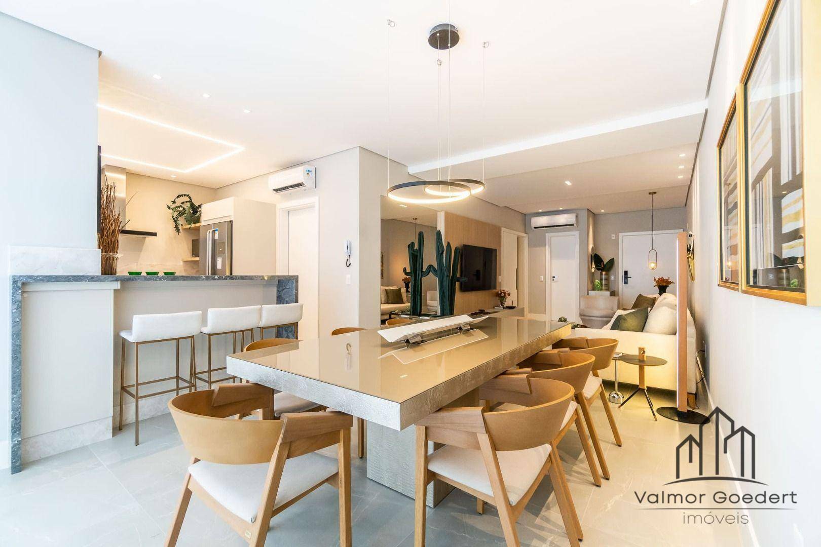 Apartamento à venda com 4 quartos, 14373m² - Foto 1