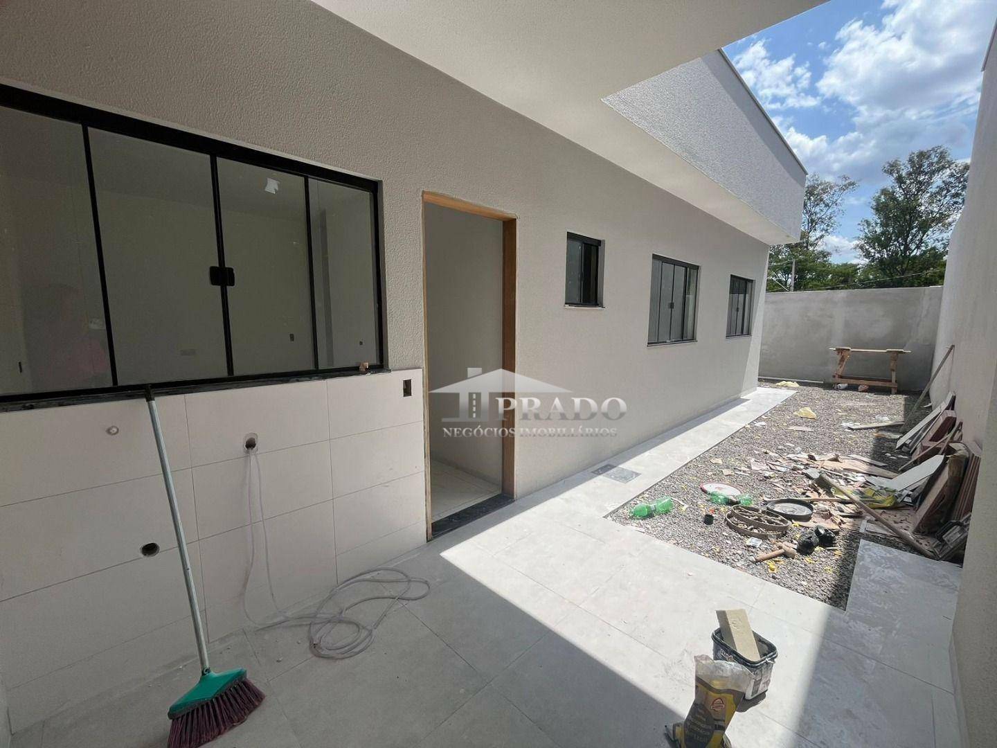 Casa à venda com 2 quartos, 61m² - Foto 12