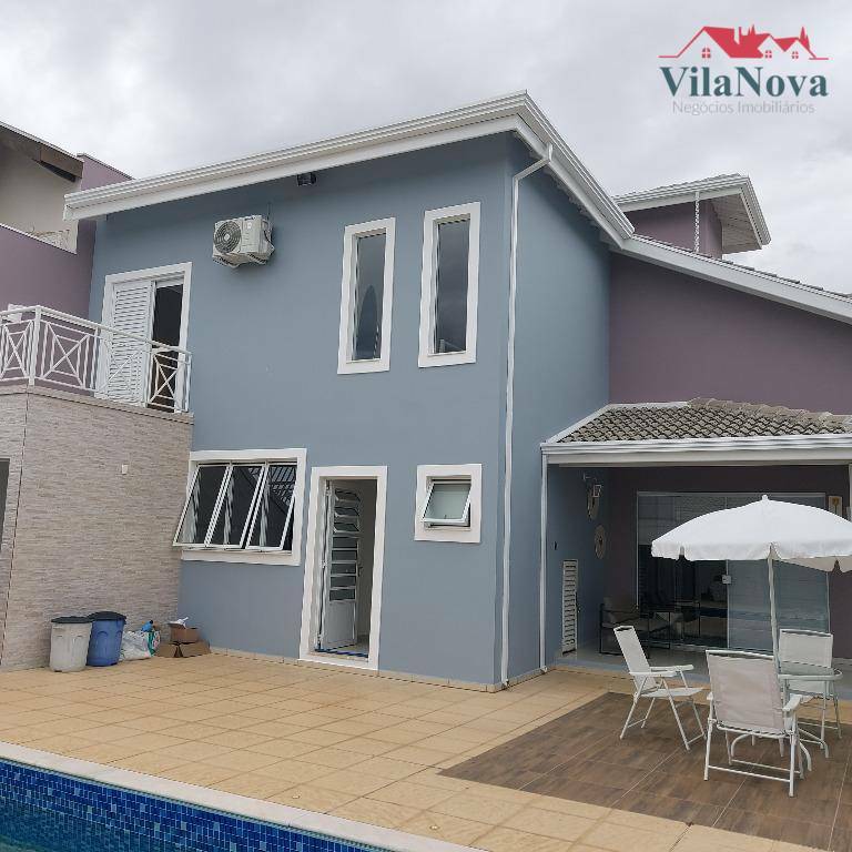 Casa de Condomínio à venda com 4 quartos, 305m² - Foto 3