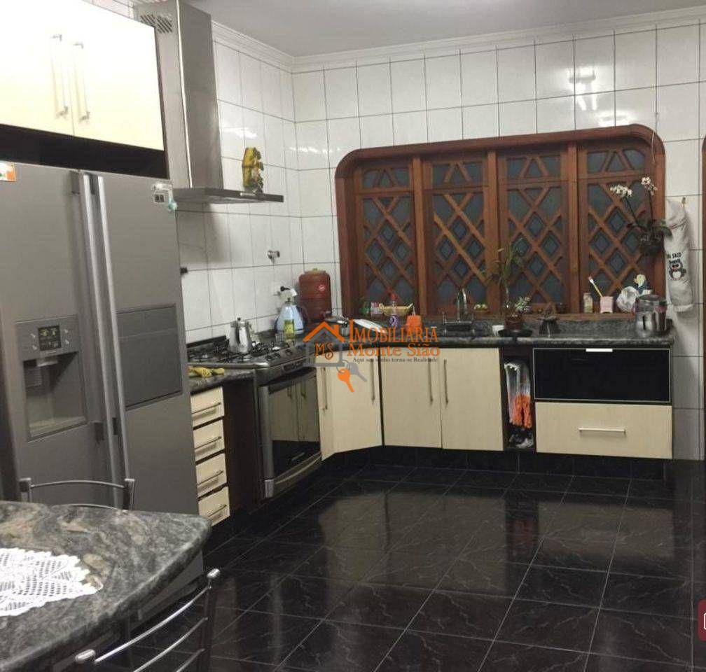 Casa à venda com 3 quartos, 380m² - Foto 11