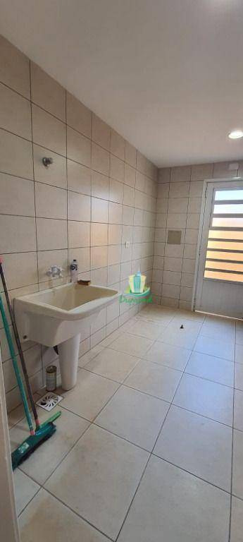 Sobrado para alugar com 3 quartos, 280m² - Foto 8