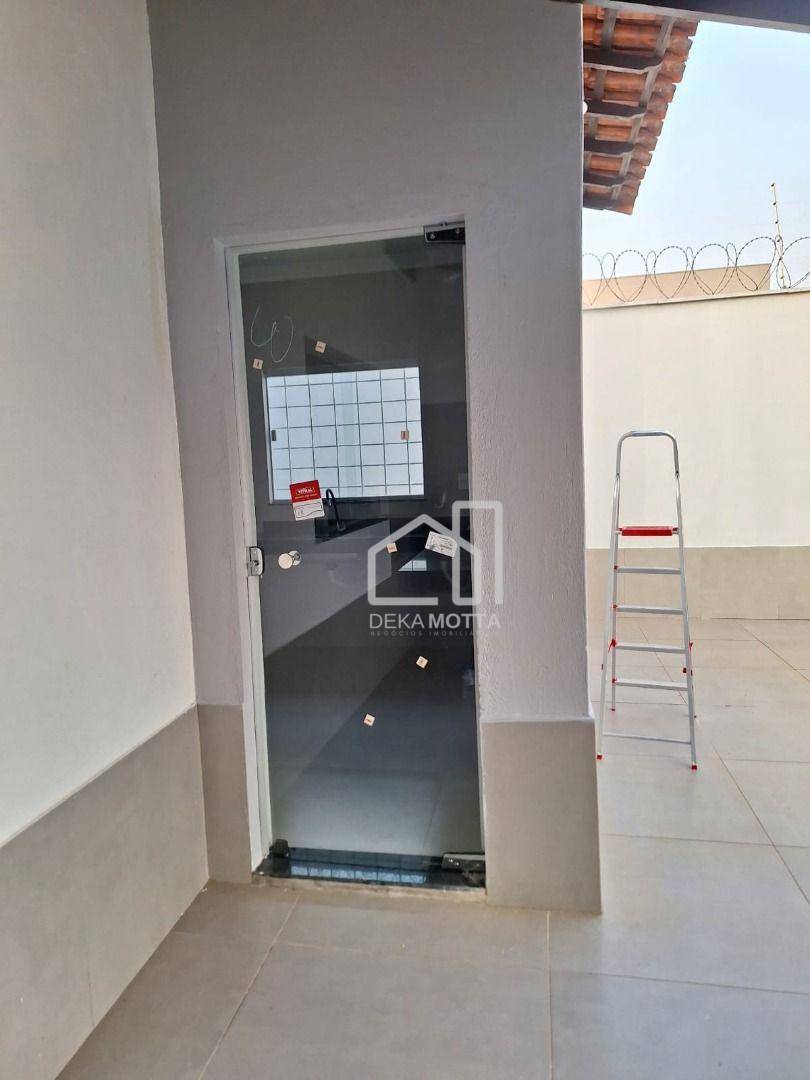 Casa à venda com 3 quartos, 105m² - Foto 8