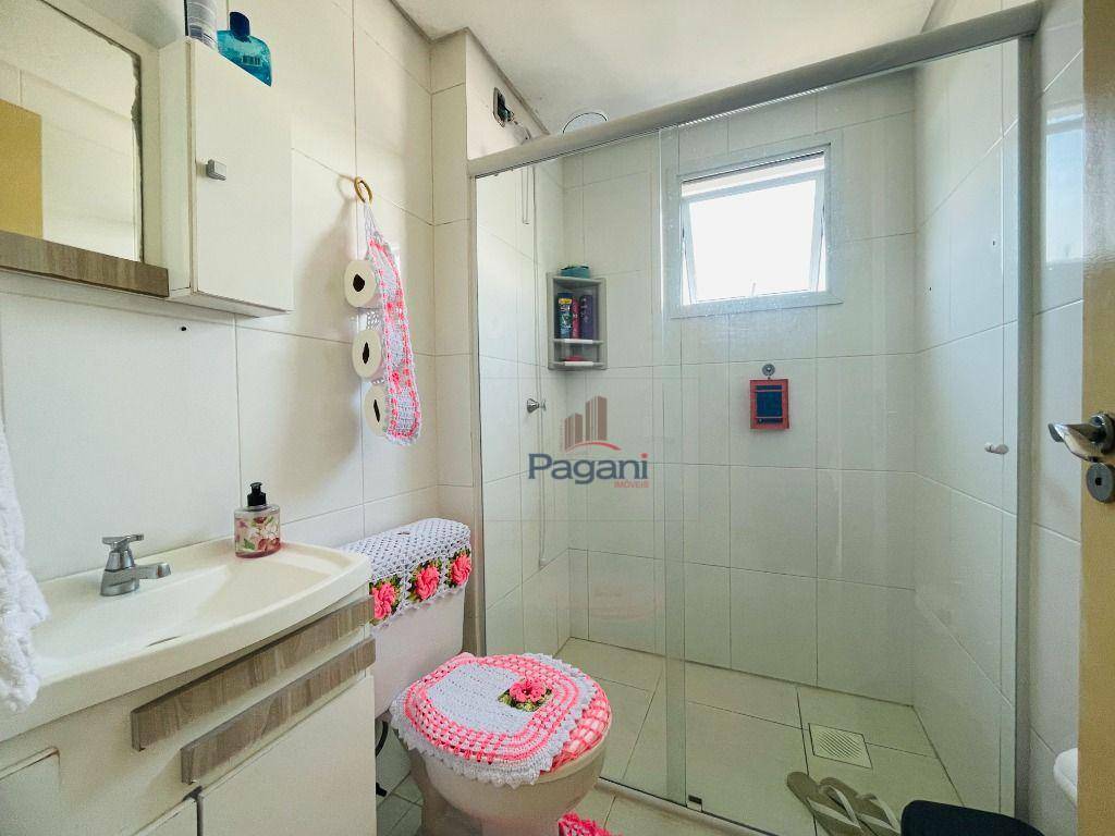 Apartamento à venda com 2 quartos, 96m² - Foto 9