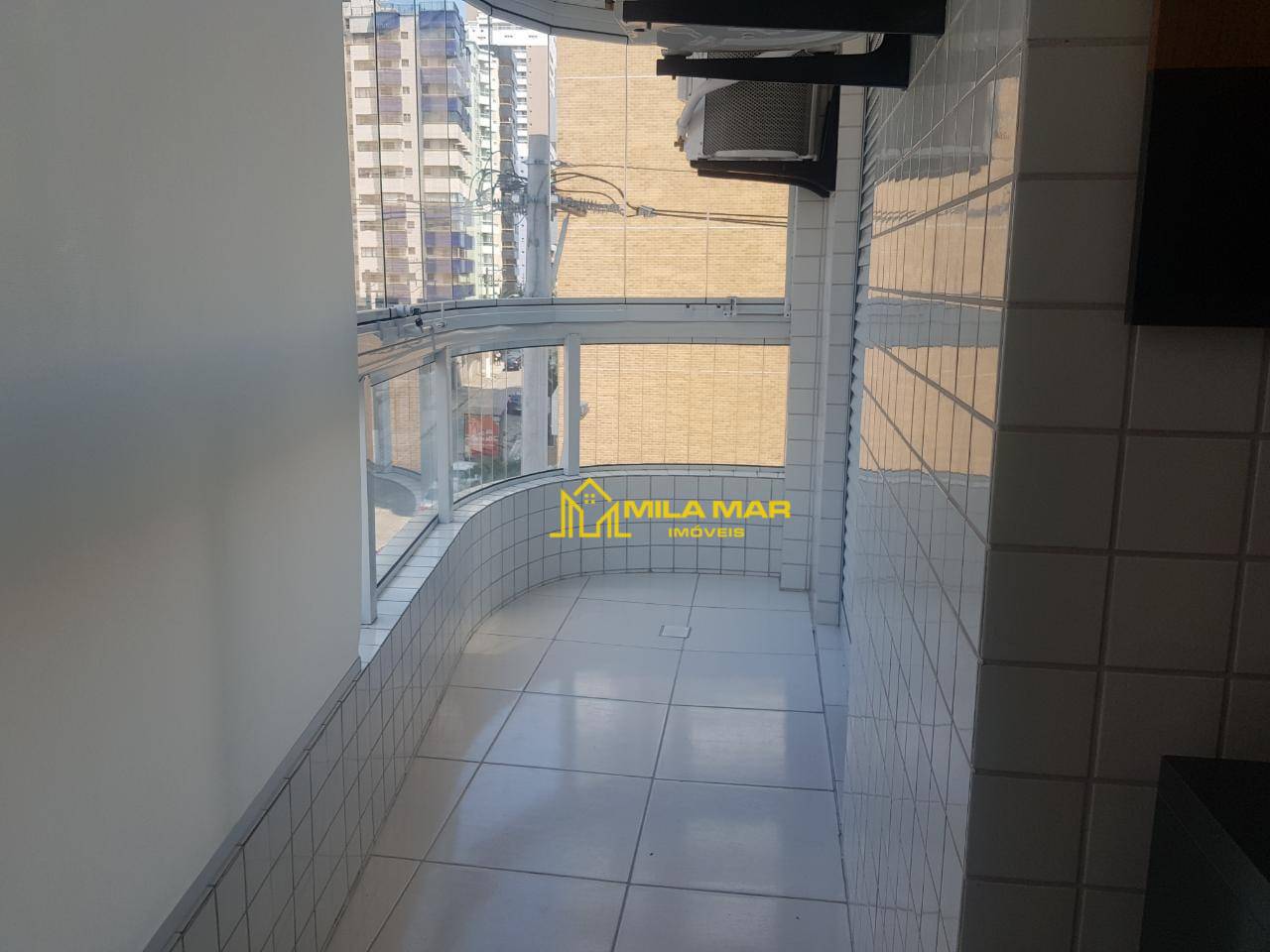 Apartamento à venda com 2 quartos, 70m² - Foto 14